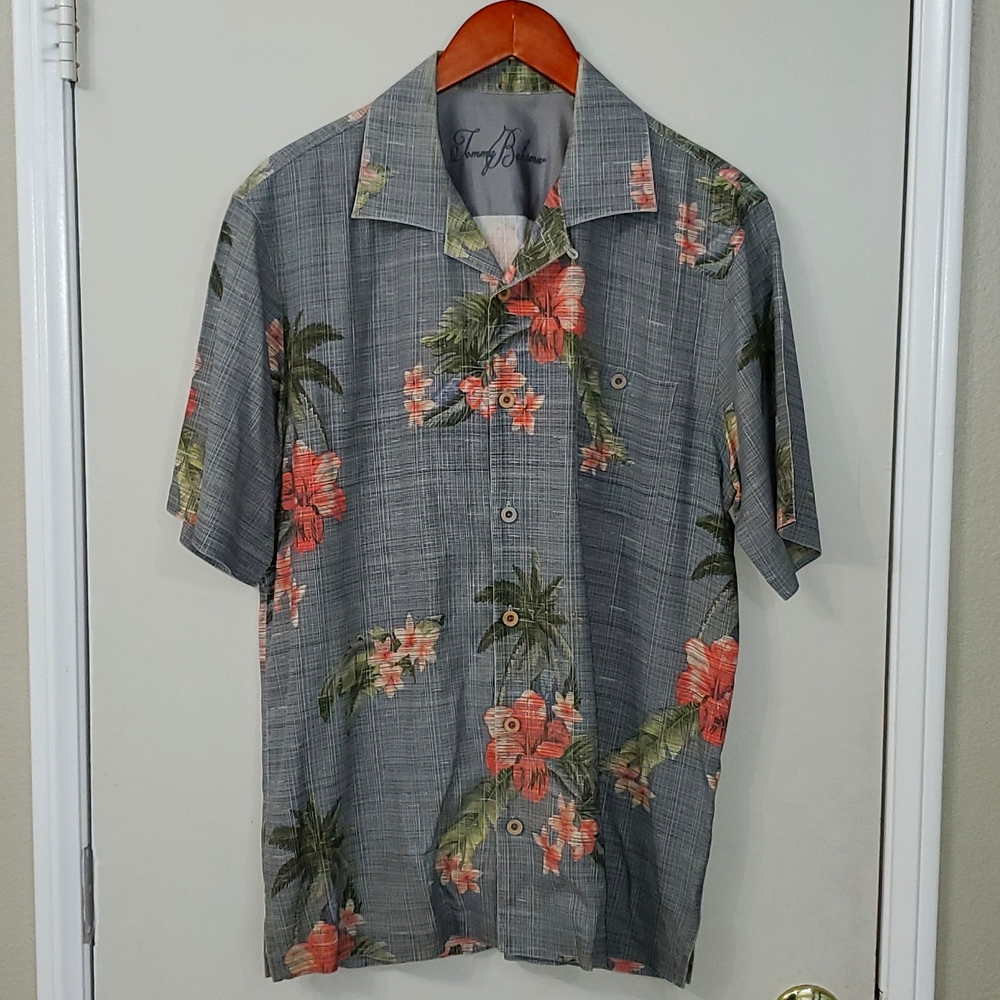 Tommy Bahama 100%Silk Hawaiian Shirt